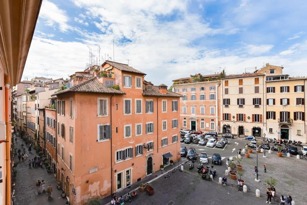 Luminous Apartment Few Steps From Piazza Navona Екстериор снимка