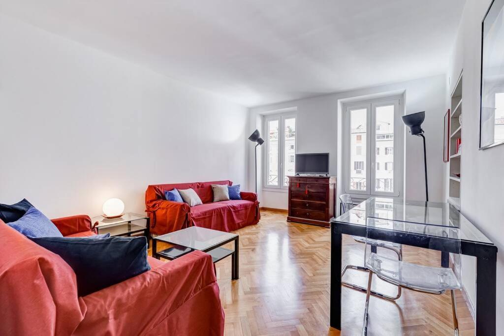 Luminous Apartment Few Steps From Piazza Navona Екстериор снимка